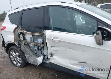 2014 Ford Escape Titanium из США, поврежденный, VIN 1FMCU9J99EUC64140